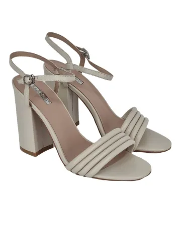 Босоножки женские