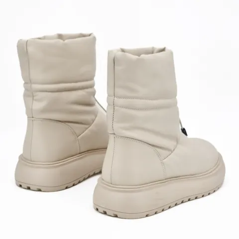 Дутики женские