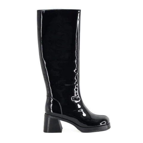 Сапоги женские