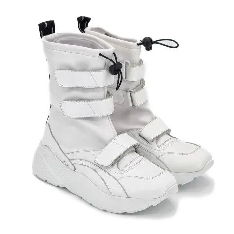 Кроссовки женские