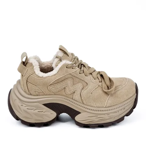 Кроссовки женские