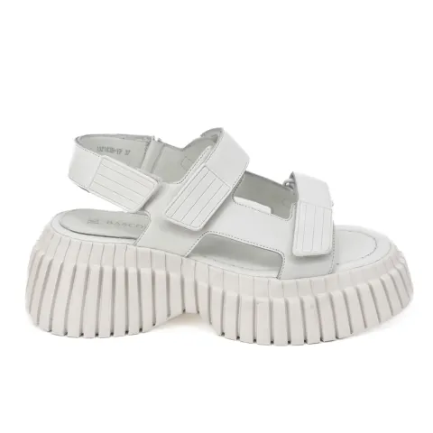 Сандалии женские