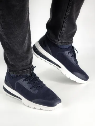 Кроссовки мужские