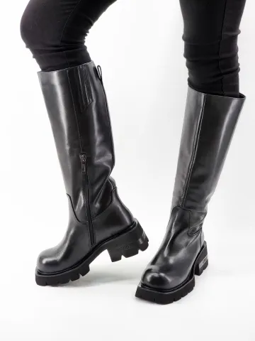 Сапоги женские