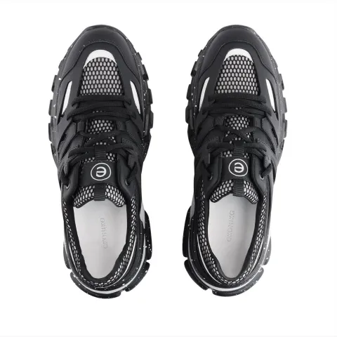 Кроссовки женские