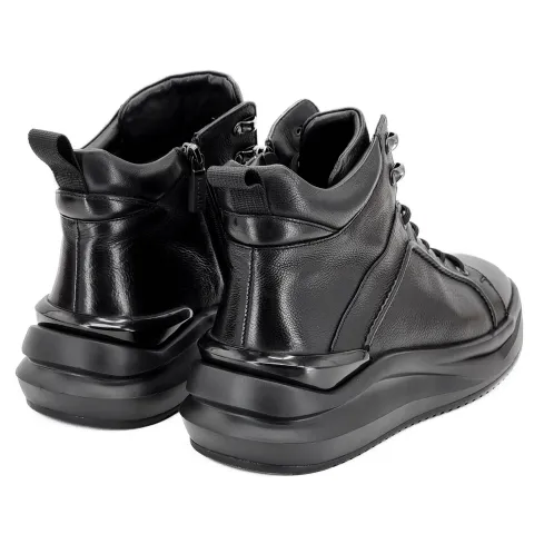 Кроссовки мужские