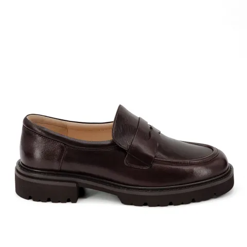 Лоферы женские