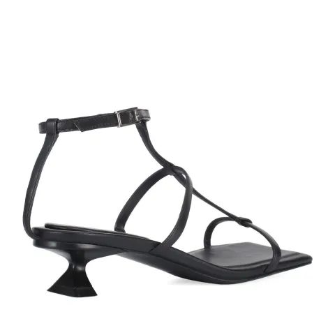 Босоножки женские