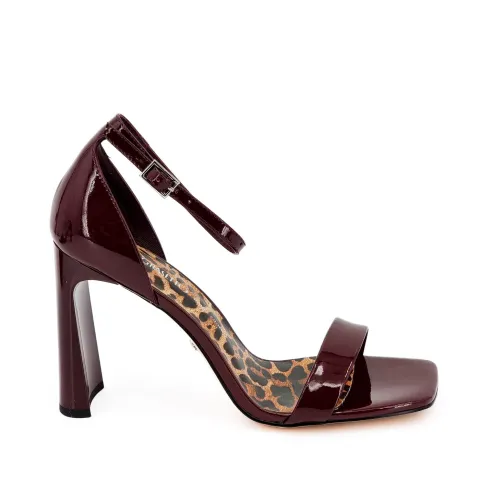 Босоножки женские