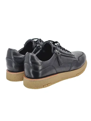 Кроссовки мужские