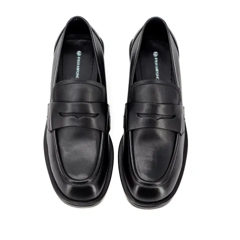 Лоферы женские