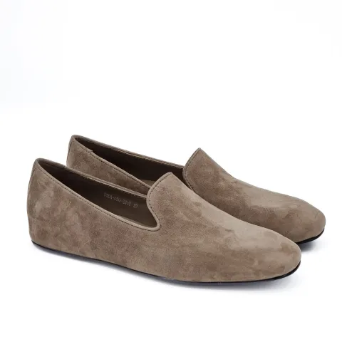 Лоферы женские