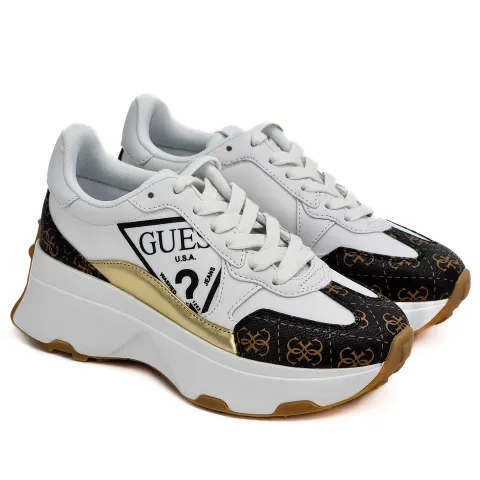 Кроссовки женские