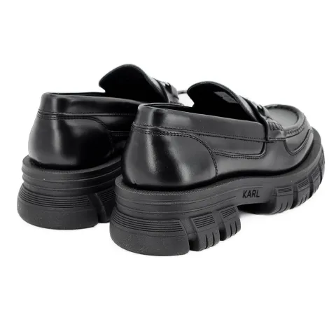 Лоферы женские