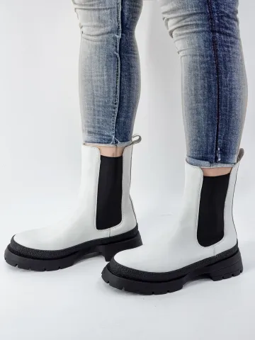 Ботинки женские