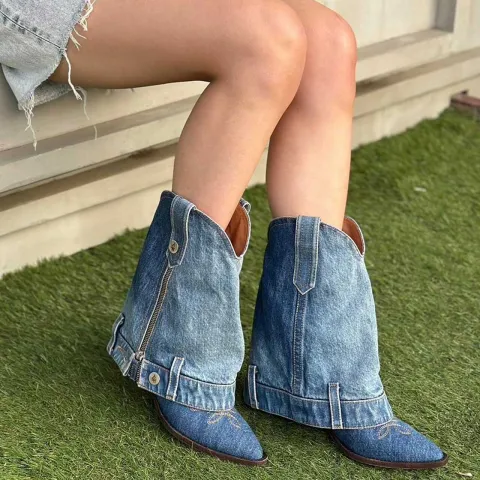 Казаки женские