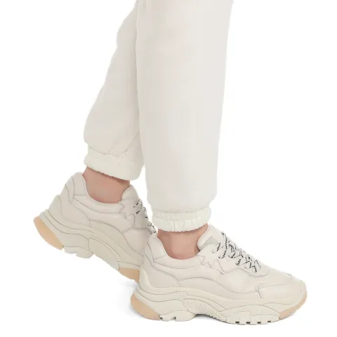 Кроссовки женские