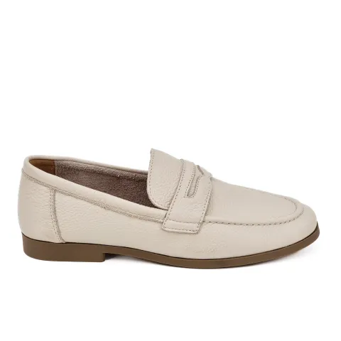 Лоферы женские