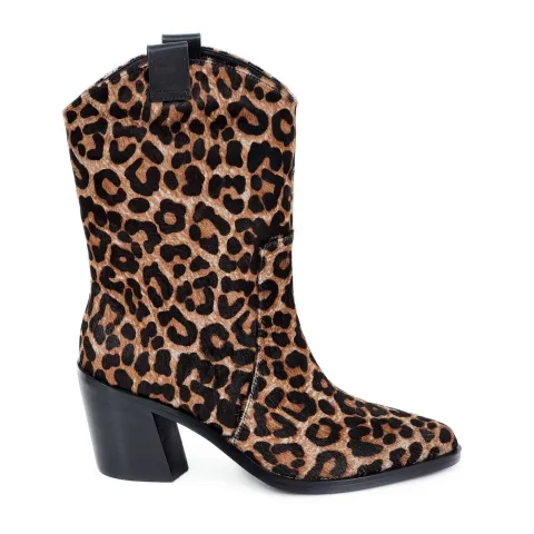 Казаки женские