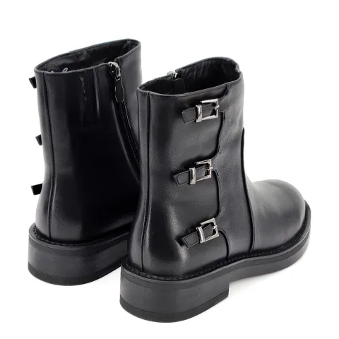 Ботинки женские