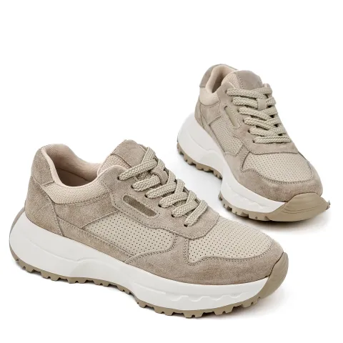 Кроссовки женские