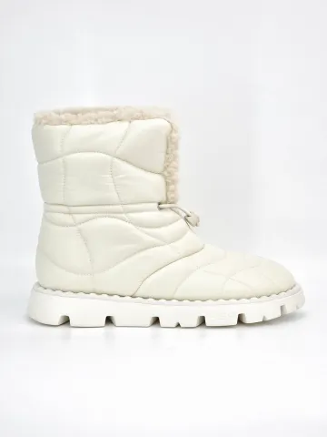 Дутики женские