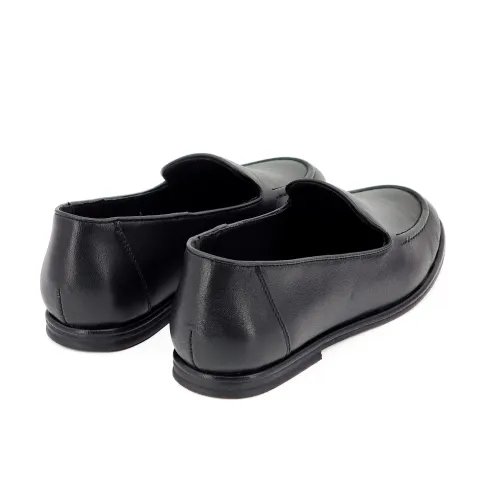 Лоферы женские