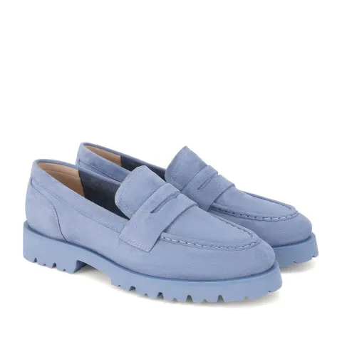 Лоферы женские