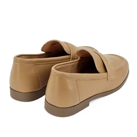 Лоферы женские