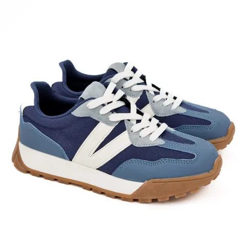 Кроссовки женские