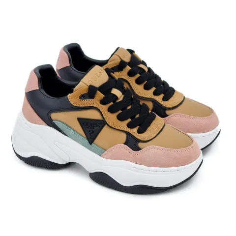 Кроссовки женские