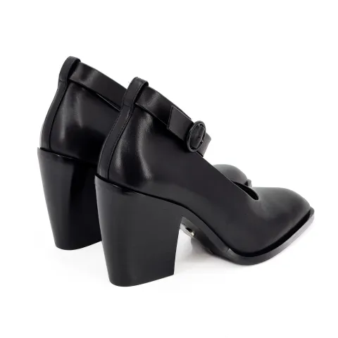 Туфли женские