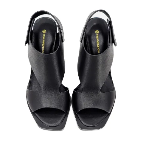 Босоножки женские