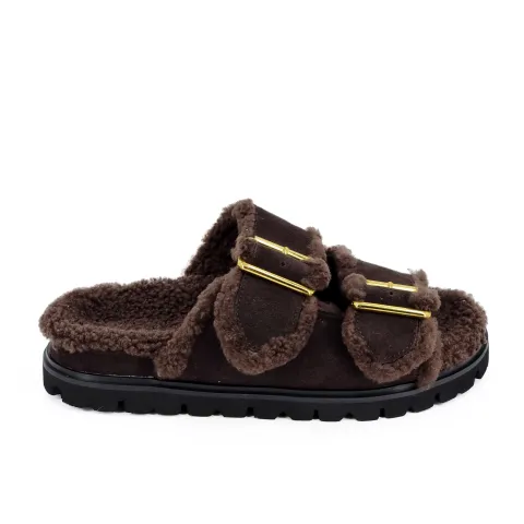 Пантолеты женские