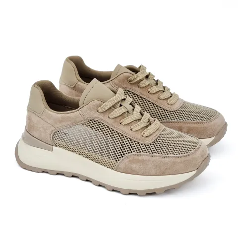 Кроссовки женские