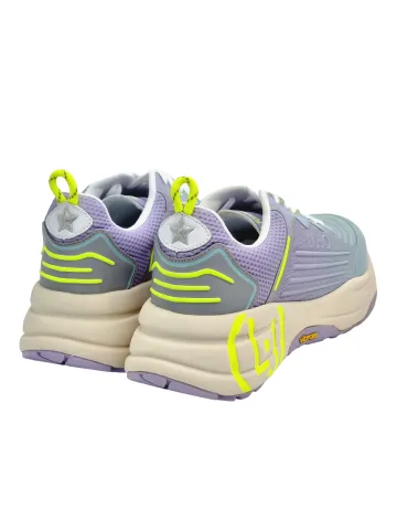 Кроссовки женские