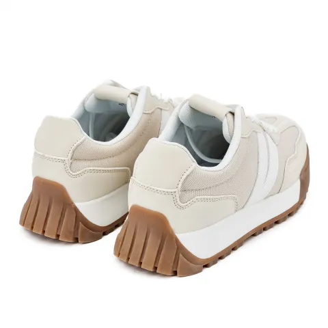 Кроссовки женские