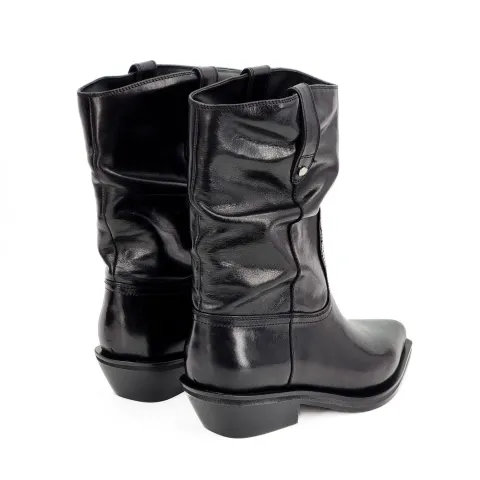 Казаки женские