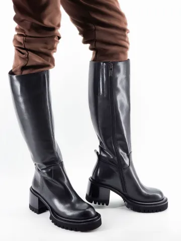 Сапоги женские