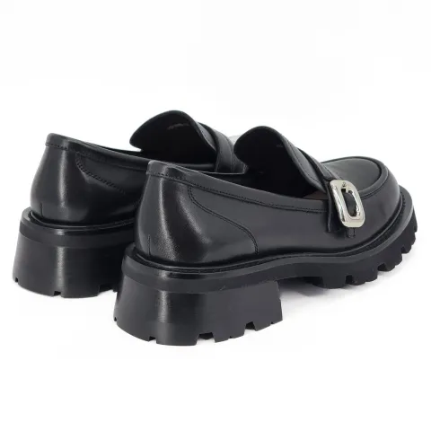 Лоферы женские