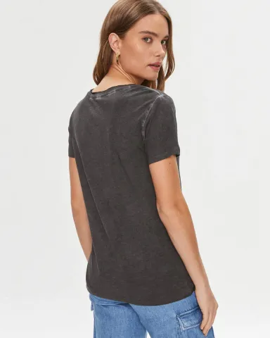 Футболка женская