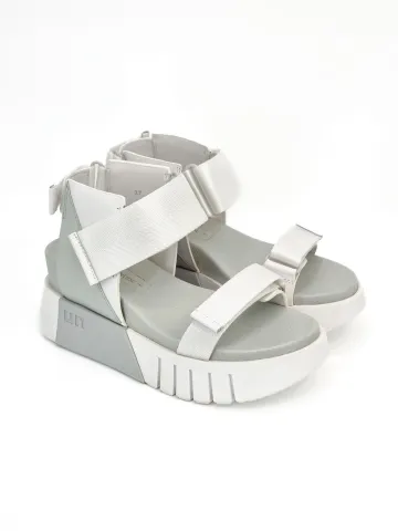 Сандалии женские