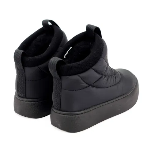 Дутики женские