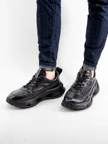 Кроссовки мужские