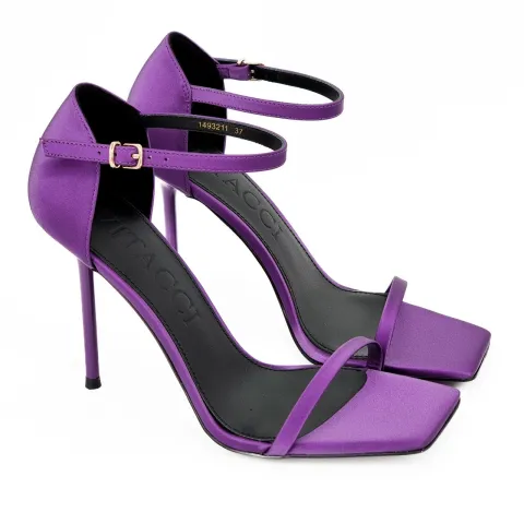 Босоножки женские