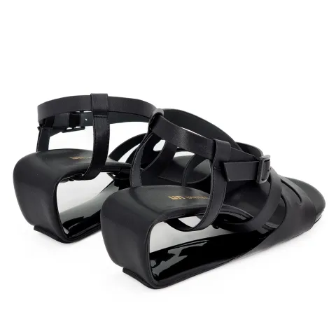 Босоножки женские