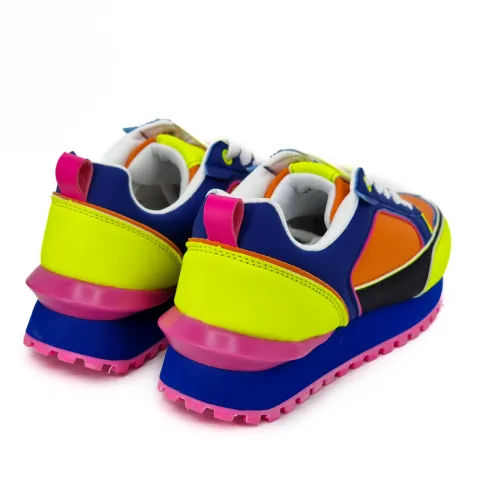 Кроссовки женские