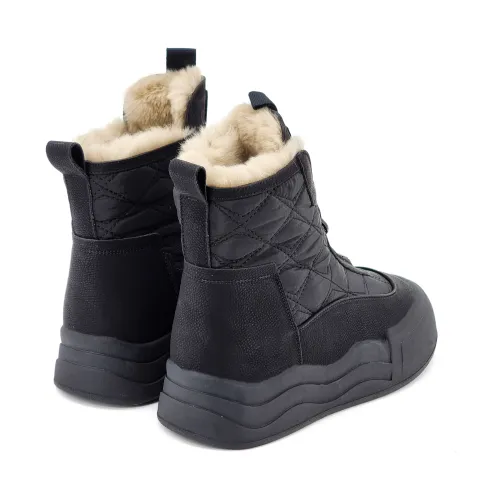 Дутики женские