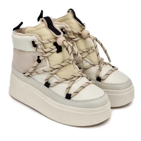 Дутики женские