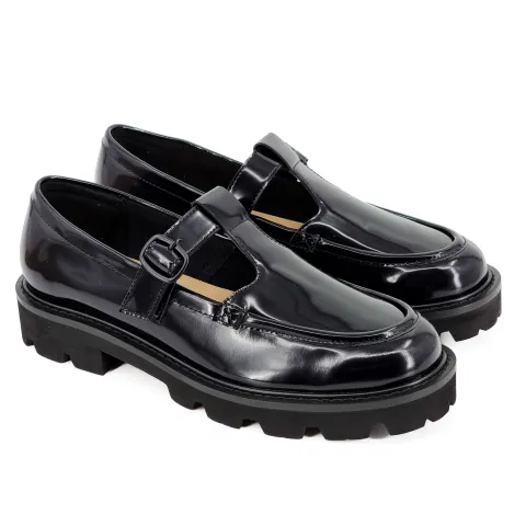 Лоферы женские